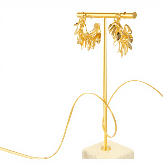 Aurelia Thorn - The Avenue