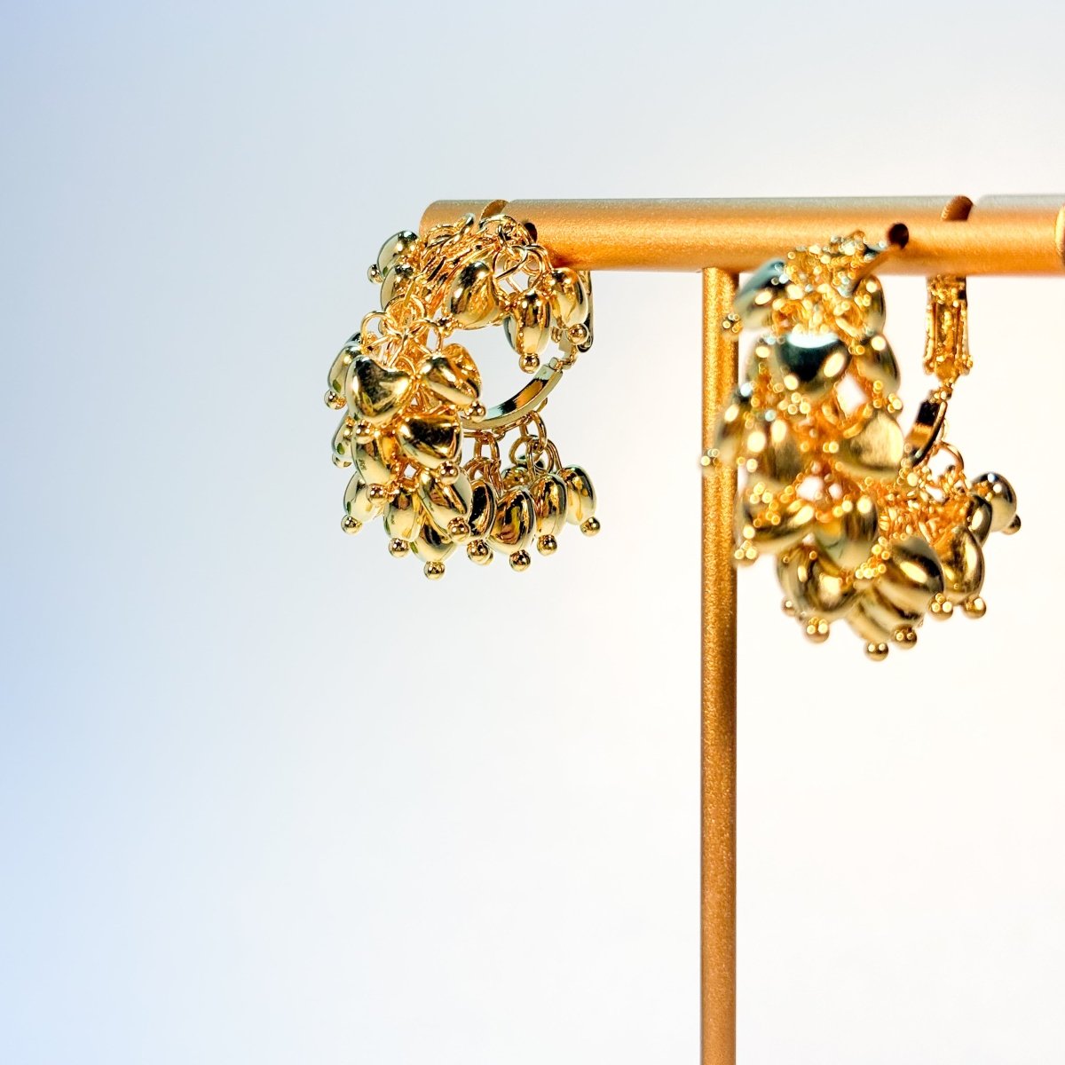Dewdrop Charm - The Avenue