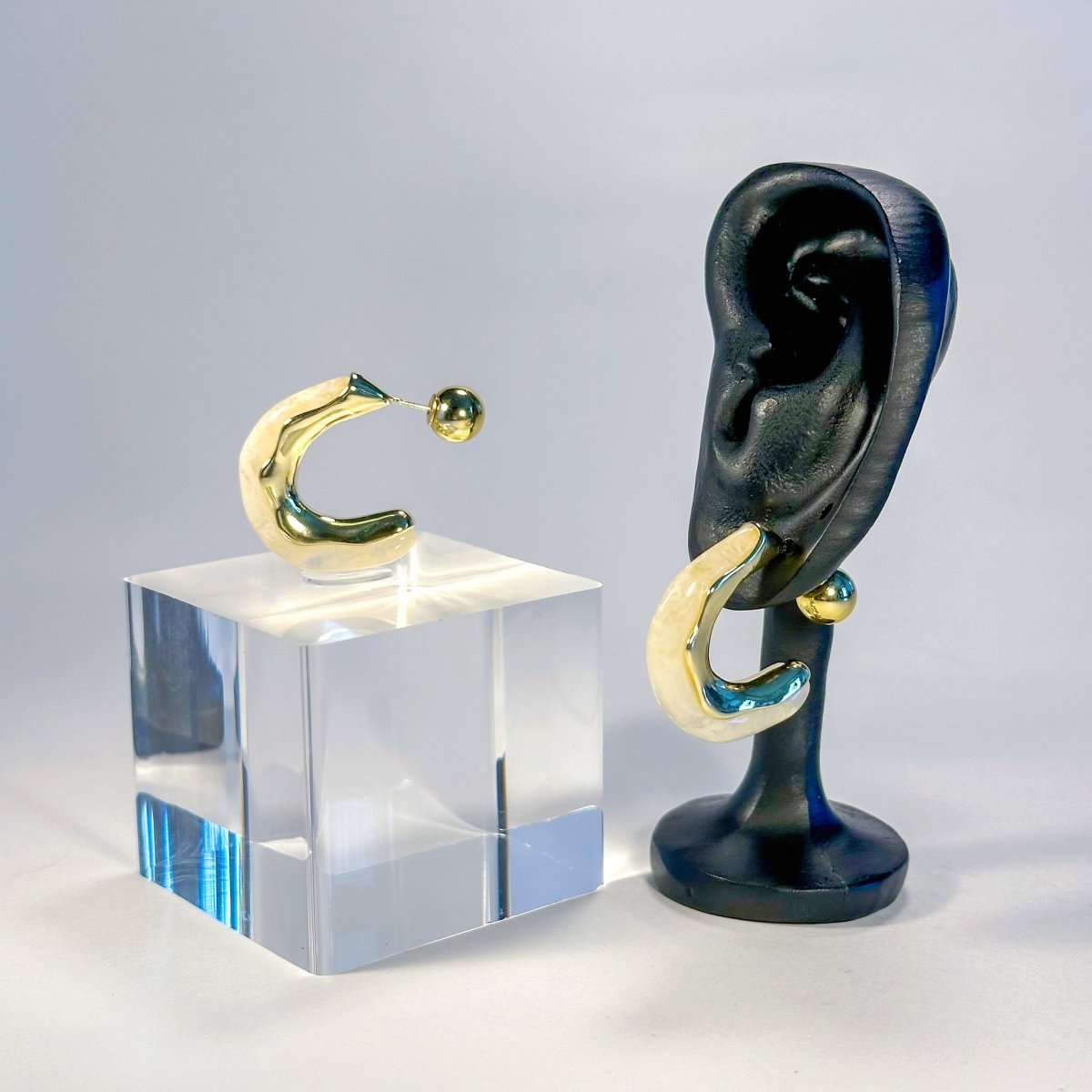 Milad Amber Hoop - The Avenue