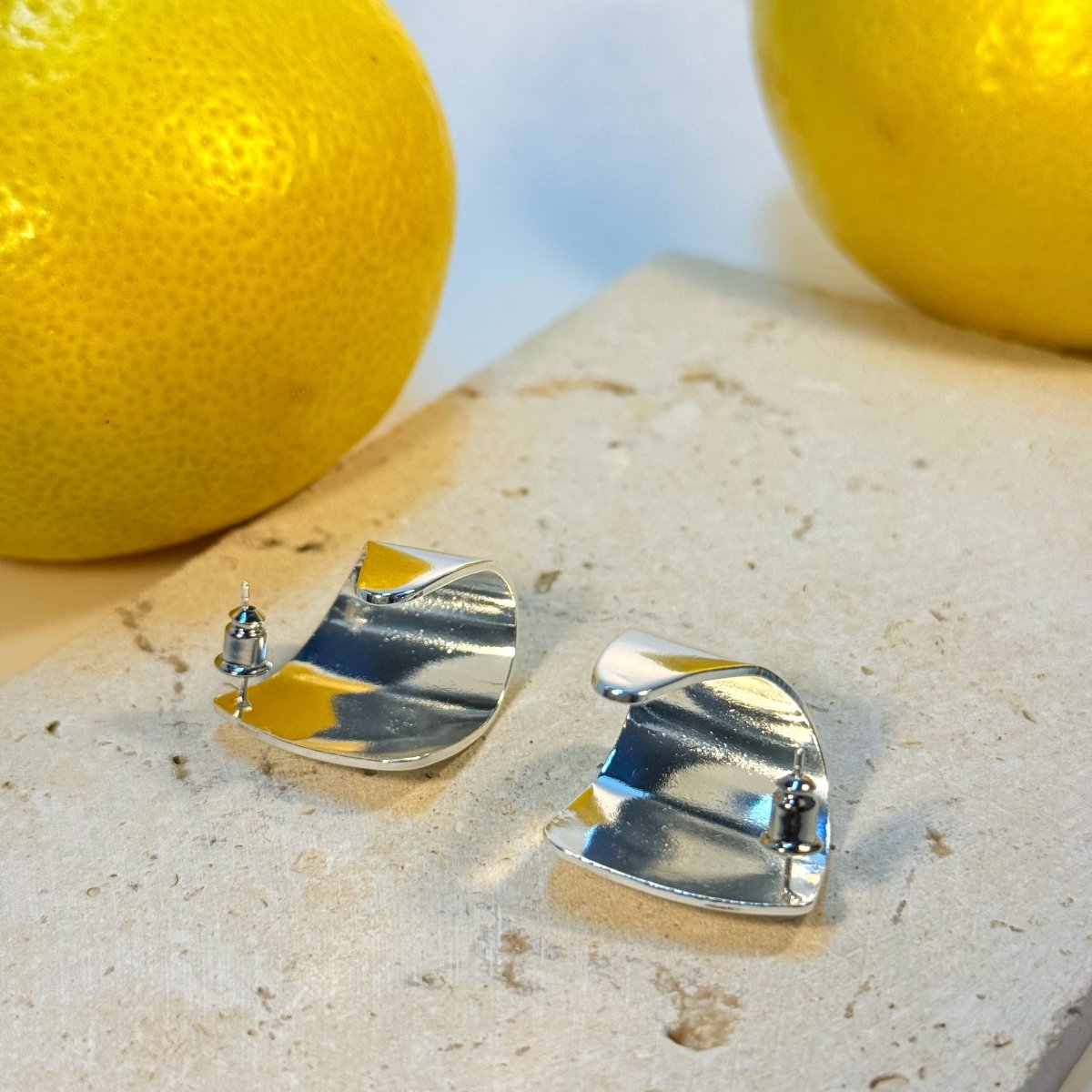 Pastel Glow - The Avenue