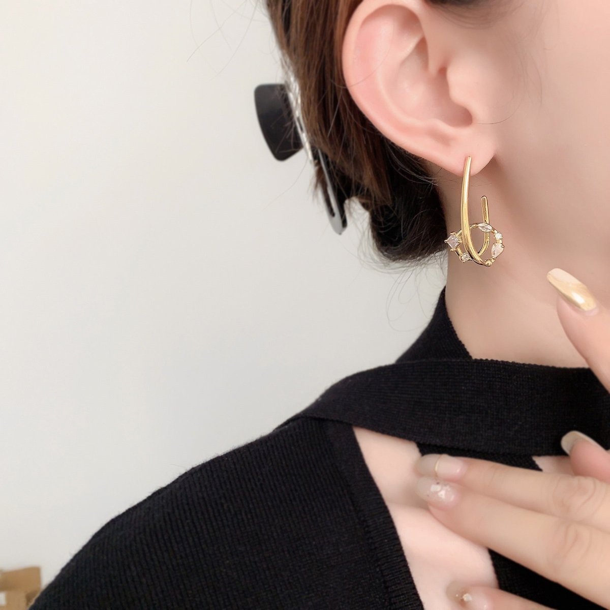 Solstice Bloom Hoops - The Avenue